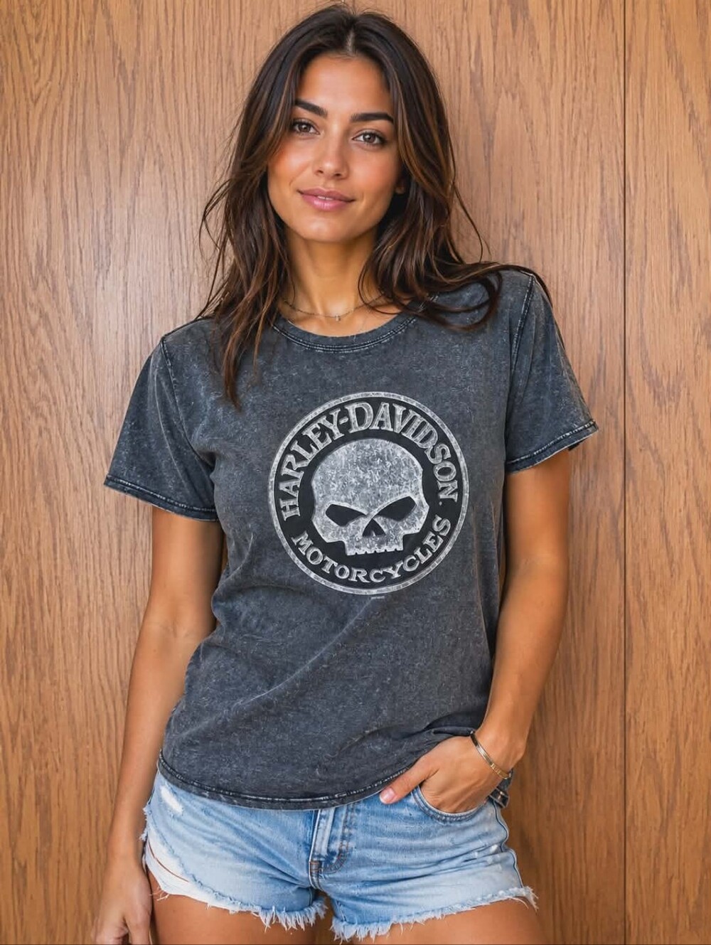 Harley-Davidson Skull Logo Graphic Tee - Washed Black. Size Womens Medium EUC